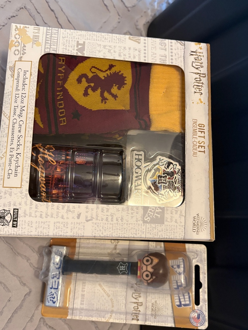 Harry Potter Gryffindor Gift Set - and pez dispenser